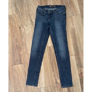 Levi skinny jeans